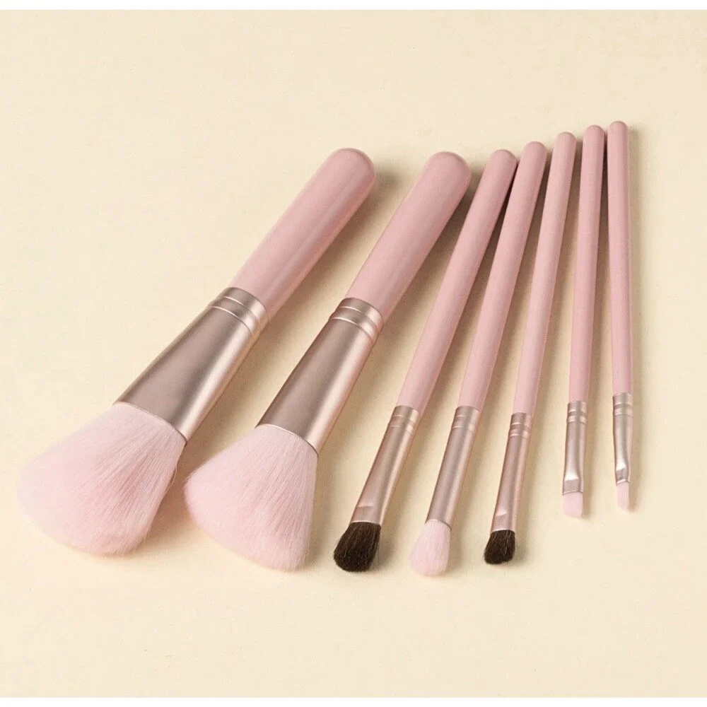 Professional 7-Piece Makeup Brush Set With Travel Case Pastel Pink NEW